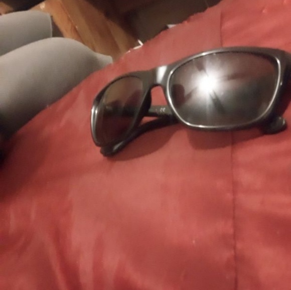 Raybans - Picture 4 of 4